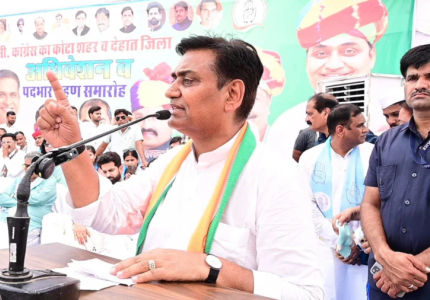 Govind Singh Dotasra Targets BJP: Calls Ministers Small Time Thieves Amid NEET Controversy