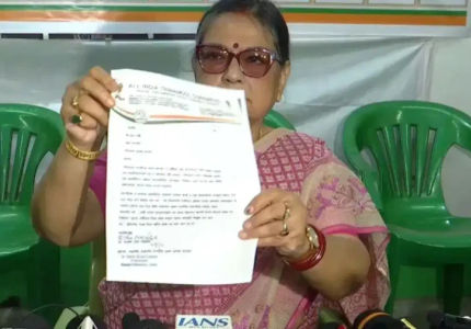 ममता बनर्जी को झटका: सांसद काकोली घोष दस्तीदार का इस्तीफा, भ्रष्टाचार पर उठाए सवाल
