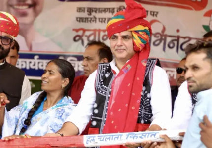 कुशलगढ़ में कार्यक्रम के दौरान पायलट के साथ कांग्रेस के तमाम नेता एक साथ जुटे