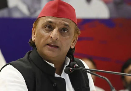 अखिलेश यादव