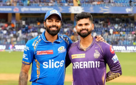 Shadow of rain in the match between KKR and Mumbai, toss getting delayed