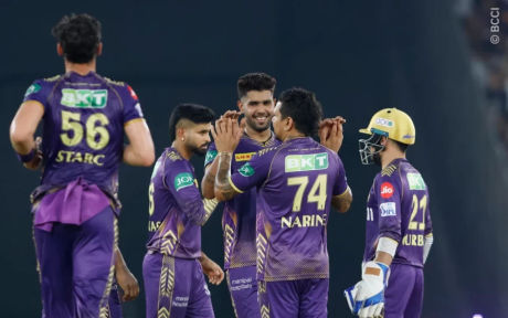Kolkata Knight Riders cut the ticket for the final - defeated Hyderabad by 8 wickets