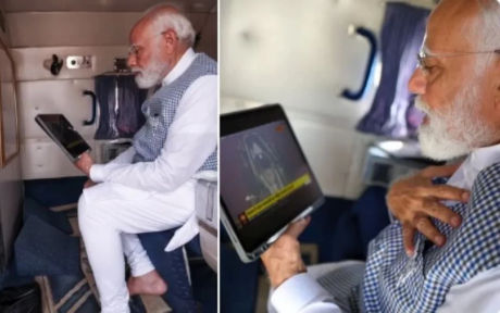 PM Modi became emotional after seeing the pictures of Ram Lalla's 'Surya Tilak', took off his shoes and watched the video