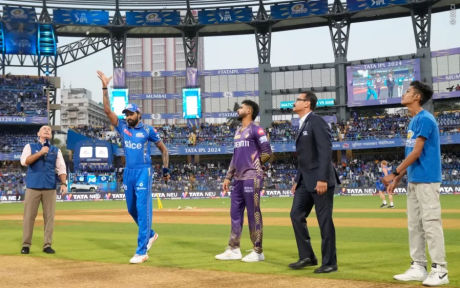 Mumbai Indians won the toss and invited Kolkata to bat - see playing 11