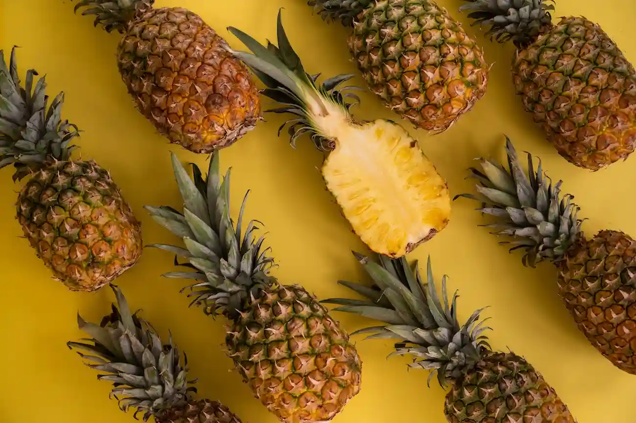 pineapple fruit (Credit: Pexels)