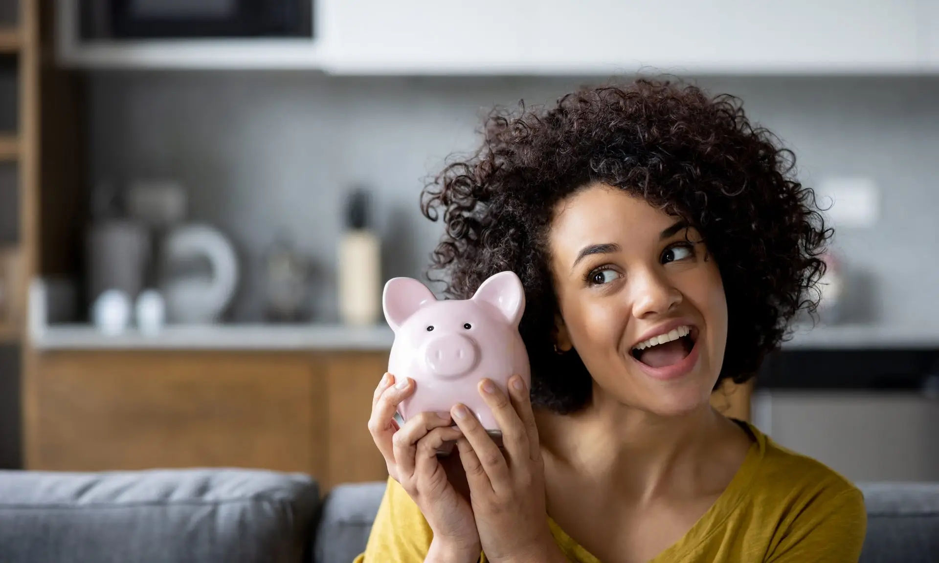 Case Study: How Canadians Save Money Avoiding Bundled HSA Plans