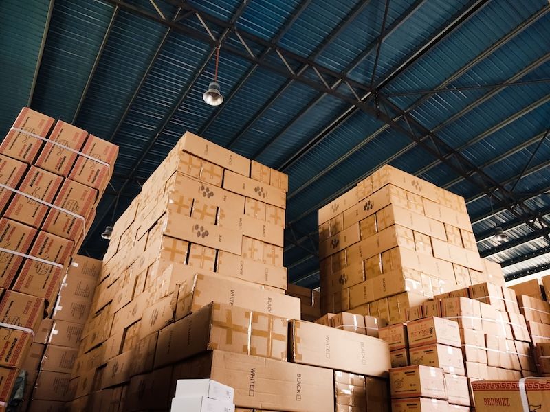 Boîtes carton stock marchandise