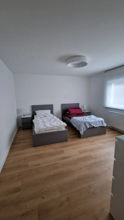 Schlafzimmer Bild 4
