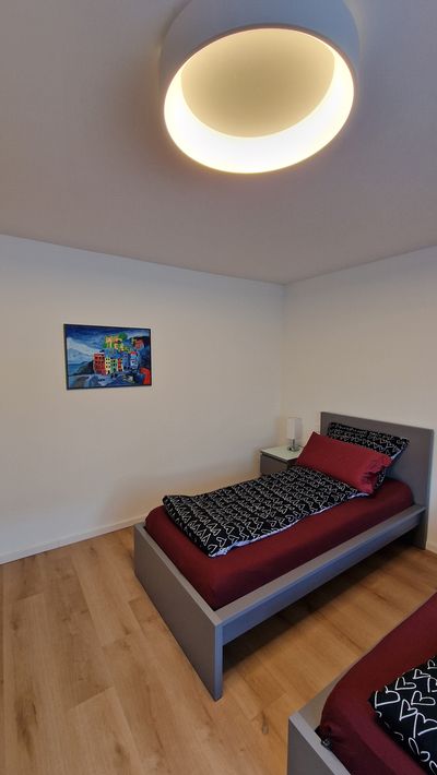 Schlafzimmer Bild 4