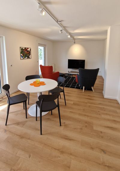 Wohnzimmer Bild 5