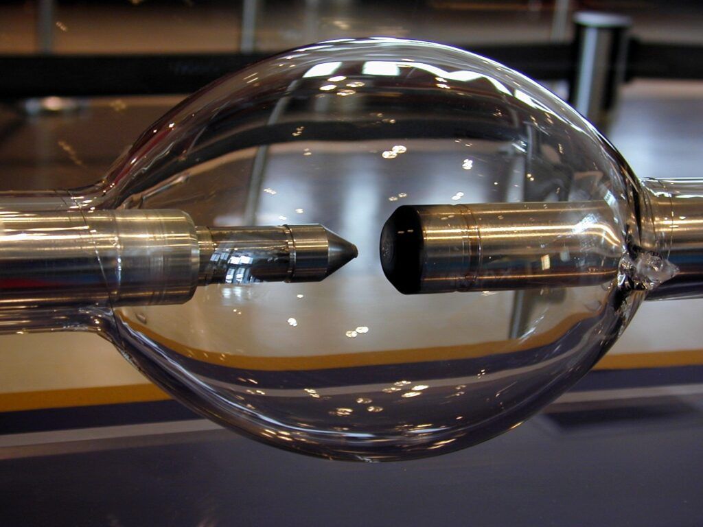 Close-up of a Crookes tube showing electrodes.