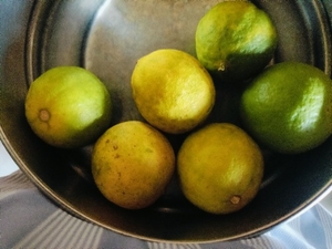 ನಿಂಬೆಹಣ್ಣು