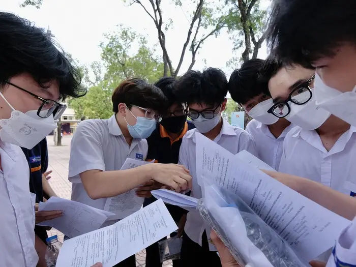 Bằng cấp 2 có xin được việc không? - Làm Bằng ORG