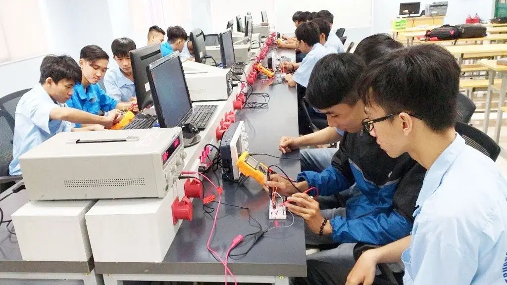 Bằng cấp 3 giả có thi đại học được không?  Làm bằng cấp 3 giả để thi đại học