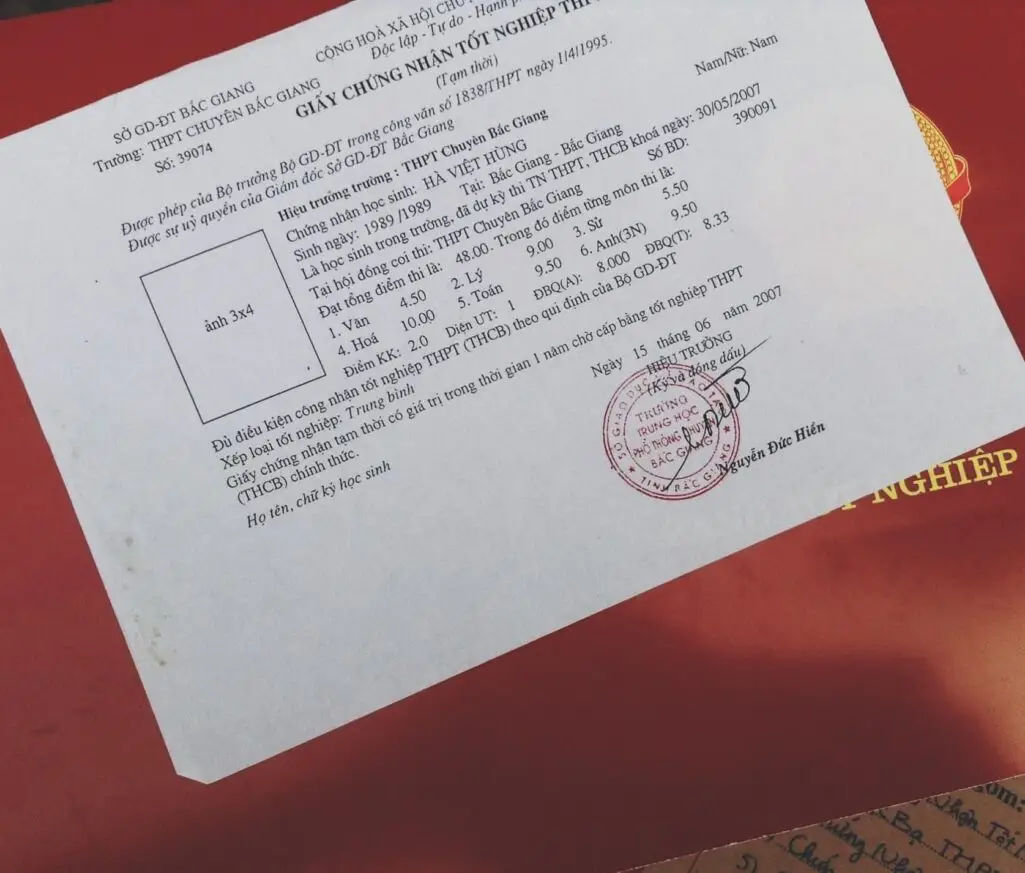 Bằng tốt nghiệp tạm thời thpt