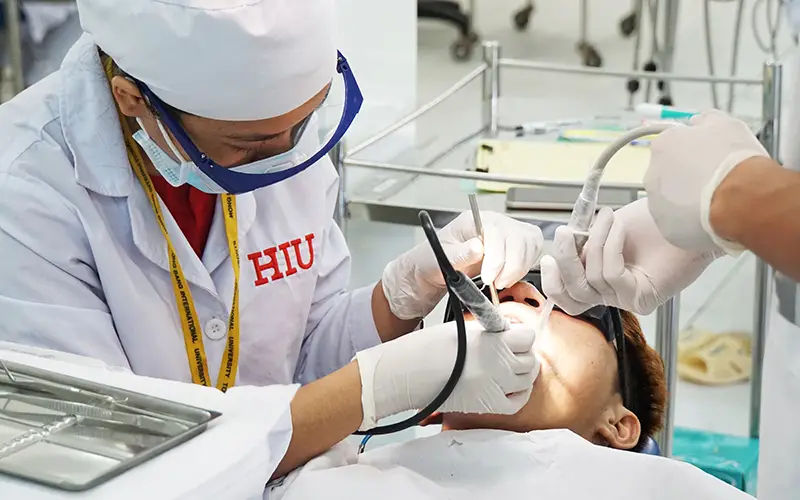 Chứng chỉ hành nghề Răng Hàm Mặt - Nơi học, thuê, và điều kiện cấp