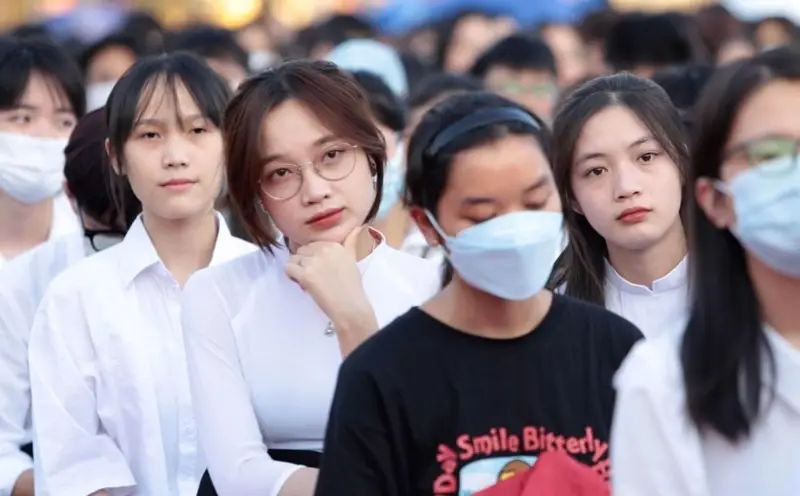 Con gái nên học nghề gì? Lựa chọn phù hợp đam mê xu hướng