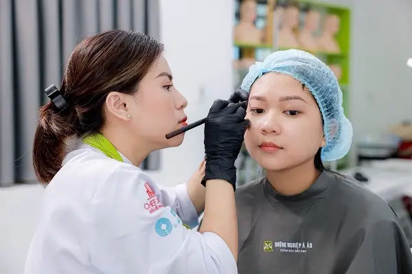 Con gái nên học nghề gì? Lựa chọn phù hợp đam mê xu hướng