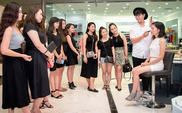 Con trai nên học nghề gì