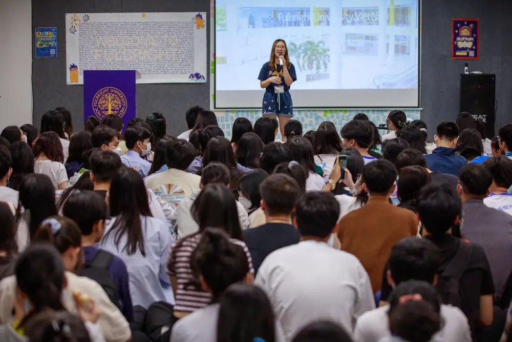 D01 gồm những môn nào? Cách tính điểm tổ hợp D01