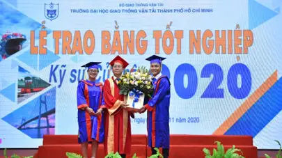 Đạt được thành công nhờ bằng đại học vừa học vừa làm