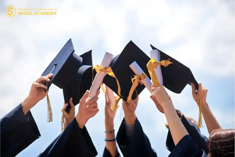 Giá Làm Bằng Đại Học: Bảng Giá, So Sánh Và Phân Tích