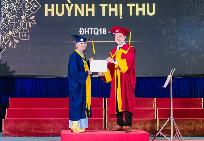 Học 2 Bằng Đại Học Cùng Lúc Tại Việt Nam - Hướng Dẫn Chi Tiết Lưu Ý