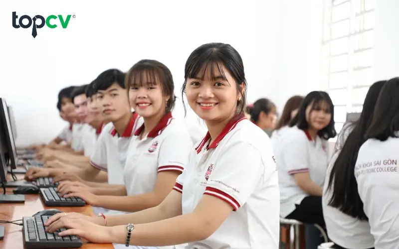 Học Bổ Túc Văn Hóa Cấp 3 Tại TP HCM - Chọn Trường Uy Tín, Chất Lượng