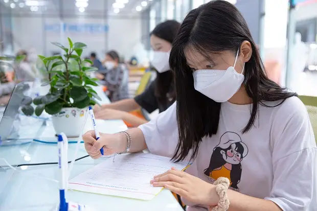 Học Đại học Ngôn ngữ Trung Quốc Từ Xa Cơ hội và Thách thức
