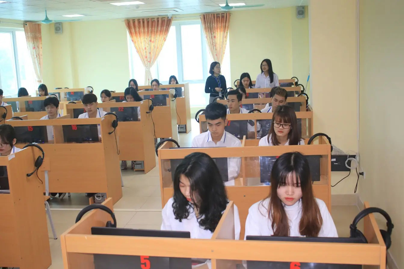 Học Đại Học Ngôn Ngữ Trung Quốc Từ Xa: Con Đường Mở Rộng Cơ Hội