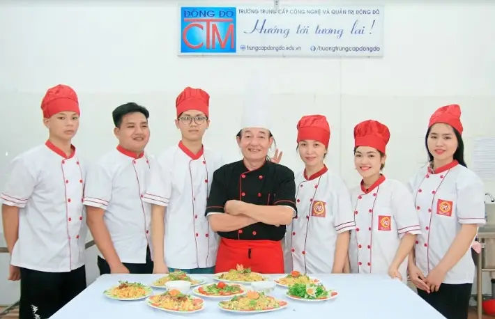 Học Nghề Đầu Bếp Có Cần Bằng Cấp? - Nắm Bắt Bí Quyết Thành Công