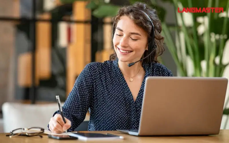 Học Nghề Gì Cho Nữ Hiện Nay? Những Lựa Chọn Hấp Dẫn Và Thị Trường Lao Động