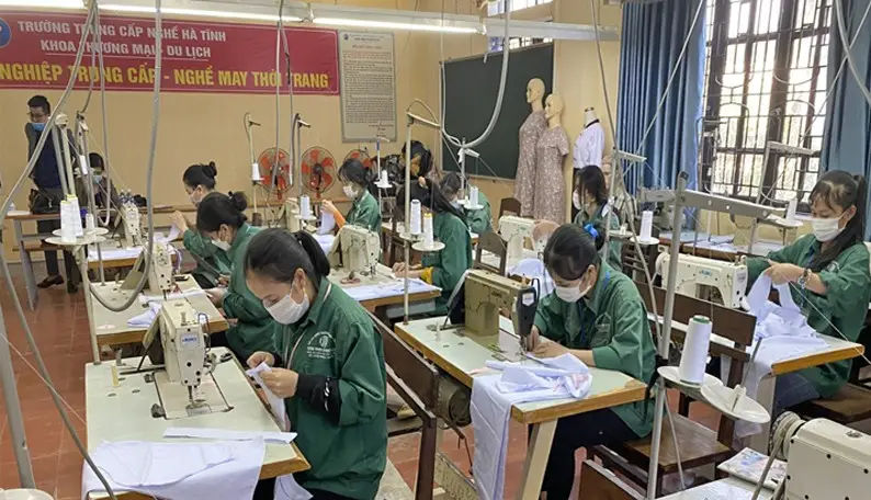 Học nghề gì để thành công sau khi nghỉ học sớm