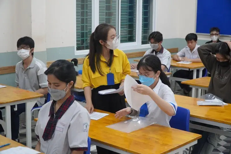 Học phí giao thông vận tải Con đường gian nan đến với chìa khóa vàng