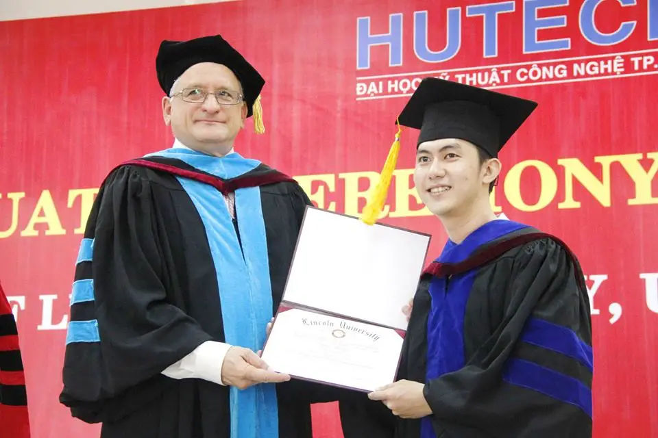 Học phí ngành Thiết kế Đồ họa HUTECH: Chi phí  Cơ hội