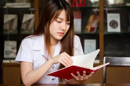 Học Văn Thư Lưu Trữ Online: Cơ Hội Mở Rộng Con Đường Nghề Nghiệp