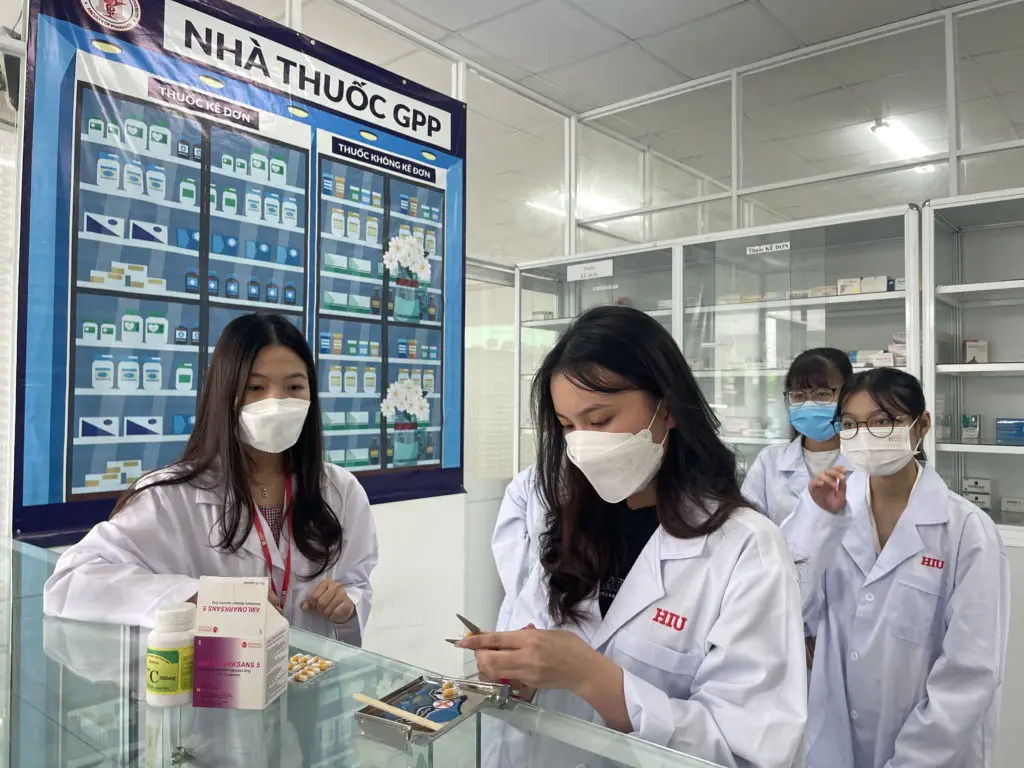 Khám phá cơ hội việc làm hấp dẫn cho người có bằng cấp 3