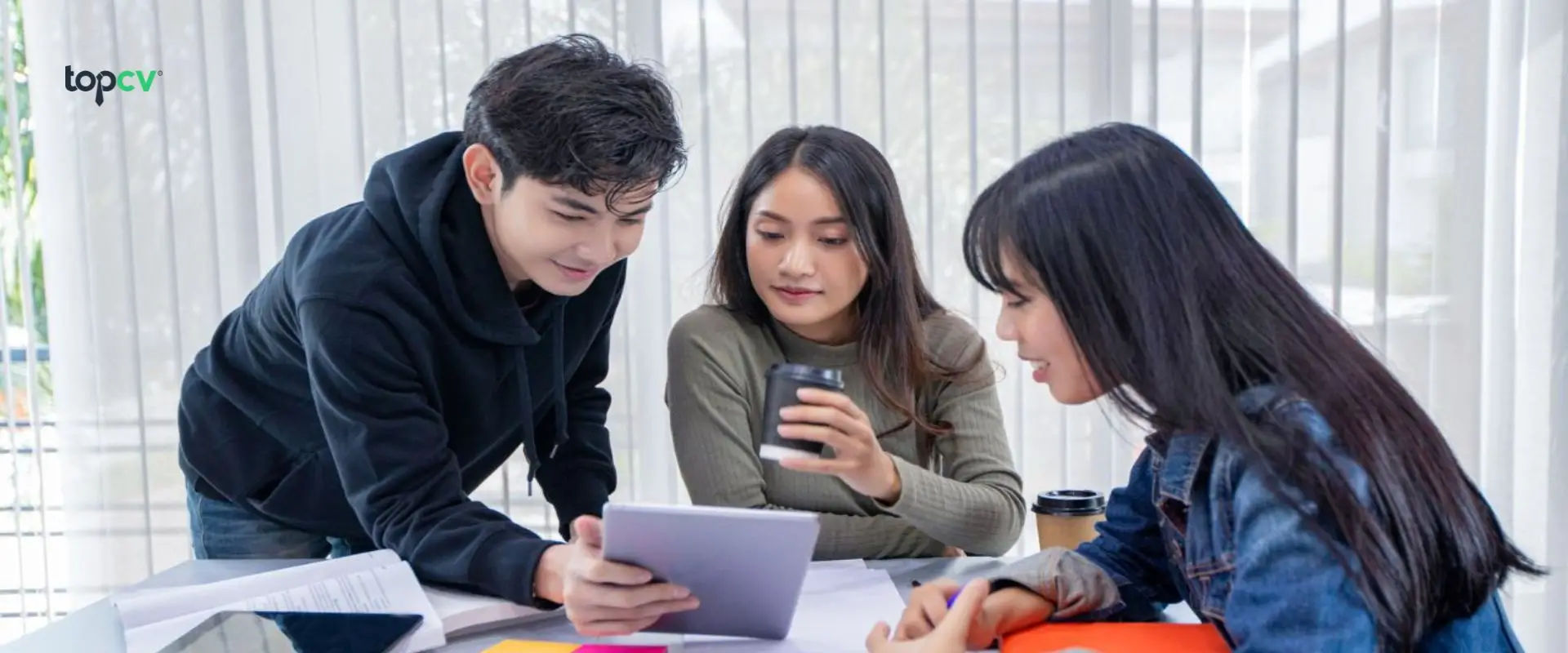 Khối D78: Môn học, Ngành học, Cách tính điểm và Các trường tuyển sinh