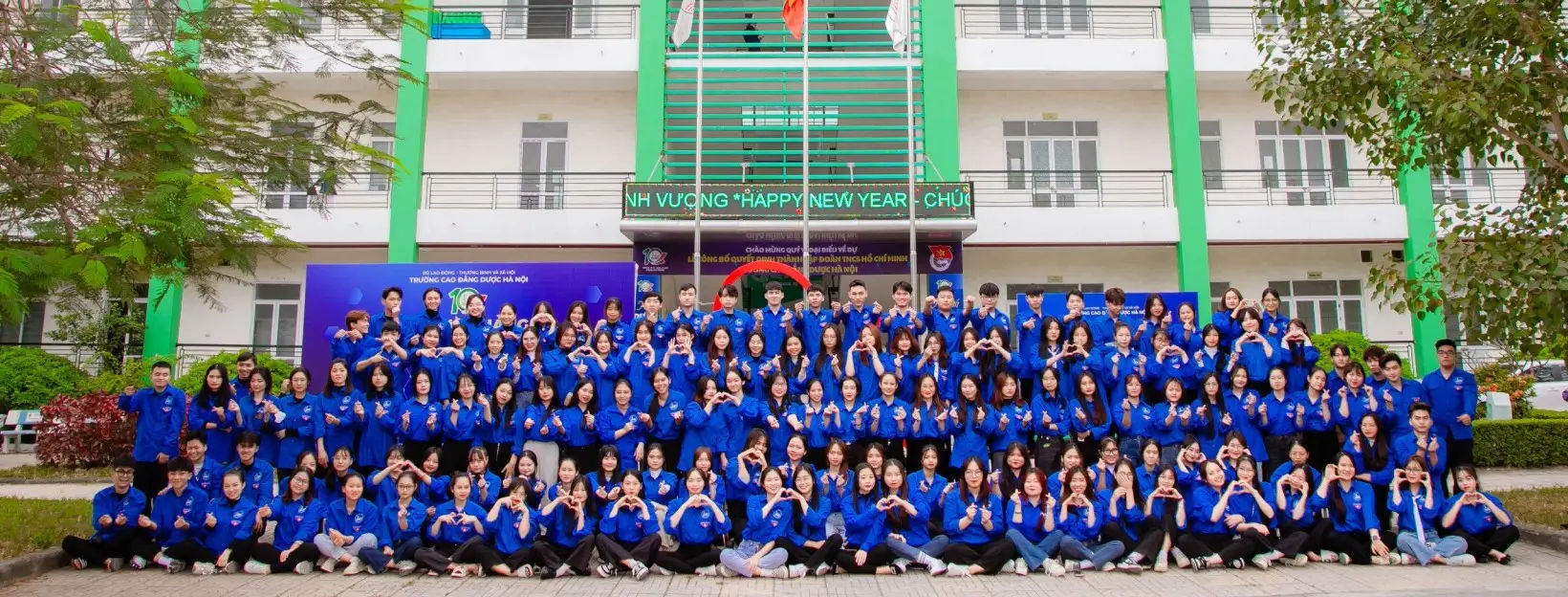 Làm bằng cao đẳng chất lượng - Cam kết uy tín - Giải pháp hoàn hảo cho tương lai