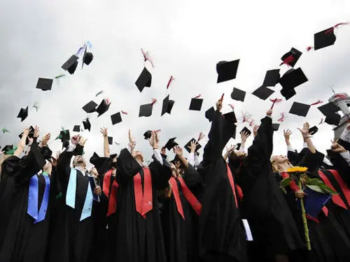 Giới thiệu về dịch vụ làm bằng cao đẳng