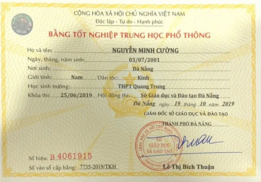 Làm bằng cấp 3 thật bao xin việc?