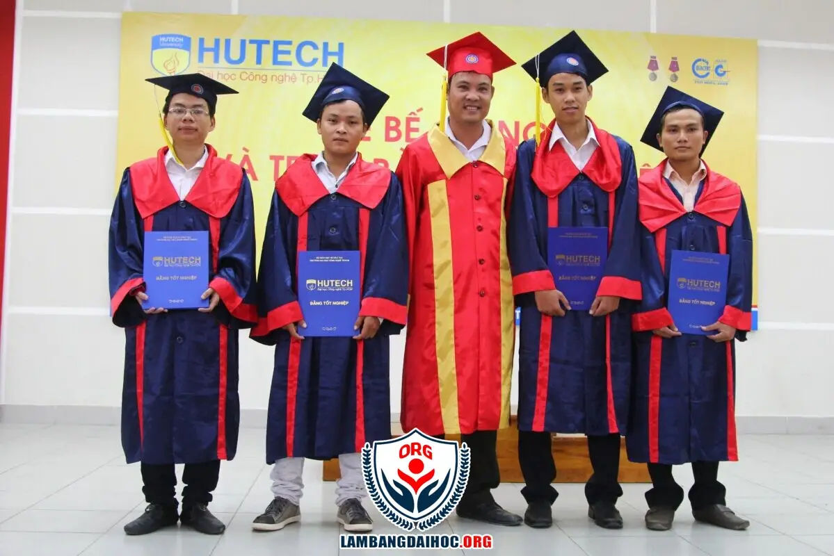 Làm bằng cấp 3 TPHCM phôi gốc Bộ GDĐT  - Uy tín, giá rẻ