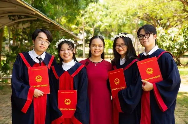 Làm Bằng Cấp Giả Bao Xin Việc tại Làm Bằng ORG