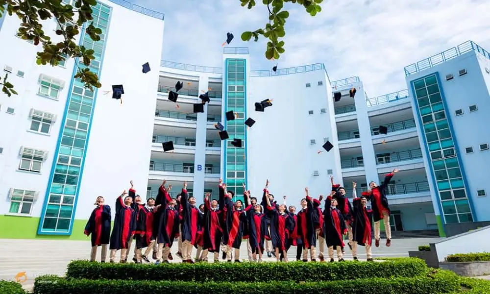 Làm Bằng Đại Học Công Nghệ Thông Tin UIT - Bằng Đại Học Uy Tín Làm Bằng Đại Học Công Nghệ Thông Tin UIT - Bằng Đại Học Uy Tín