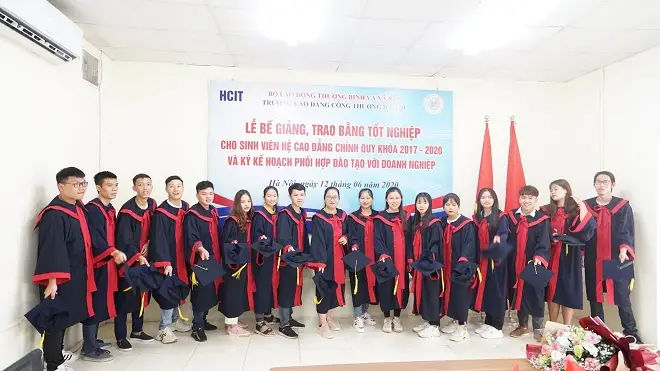 Làm bằng đại học giấc mơ bằng cấp thành hiện thực