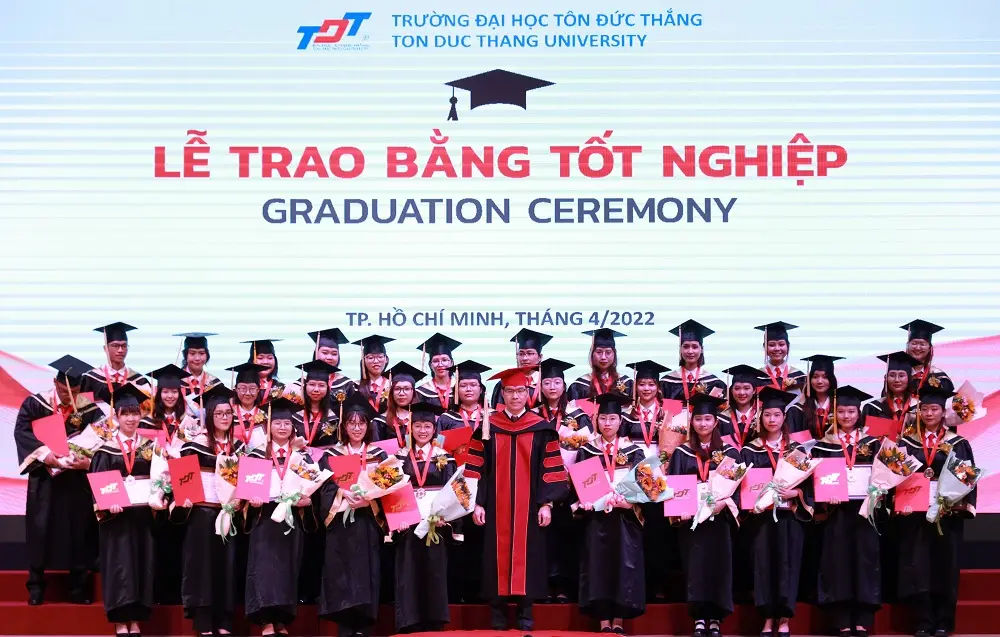 Làm bằng Đại học Tôn Đức Thắng - Phôi gốc, giá trị pháp lý cao - LamBangDaiHocORG