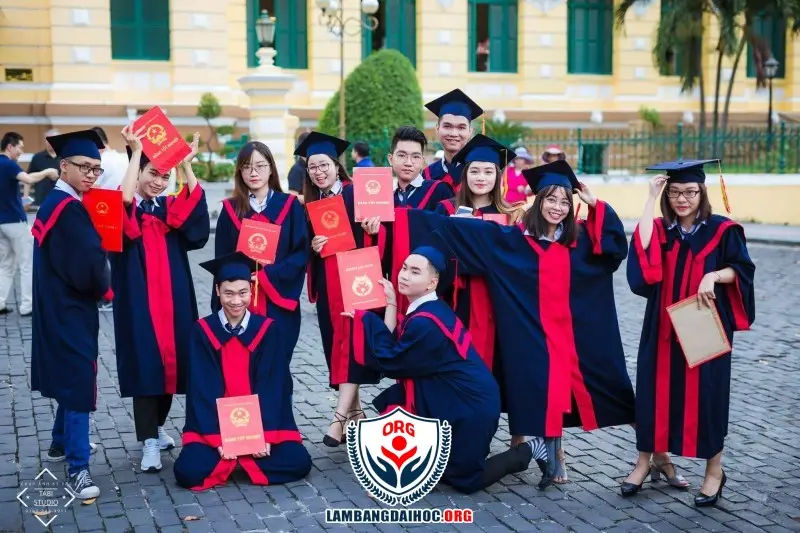 Làm bằng giả cấp 3 có hồ sơ gốc tại trường, tem phôi thật