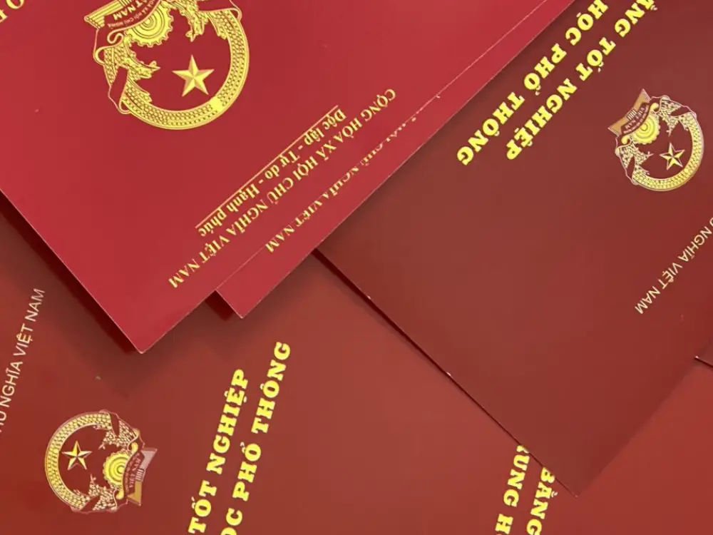 Làm bằng giả phôi thật - Xin việc làm ngay!