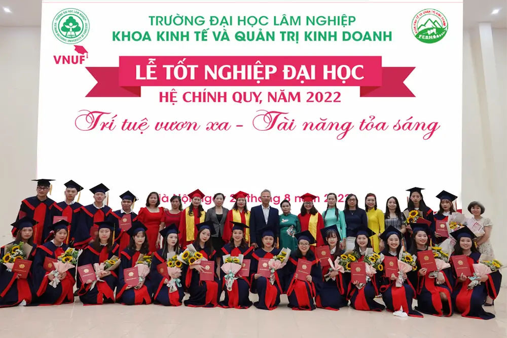 Làm Bằng Thật - Nâng Cao Cơ Hội Thăng Tiến Trong Công Việc