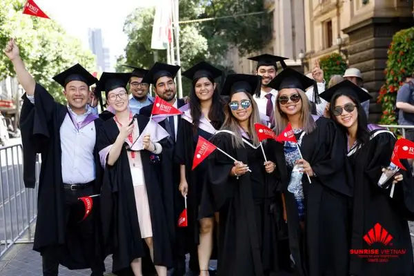 Lựa Chọn Làm Bằng Đại Học RMIT Có Tốt Không? Cơ hội nghề nghiệp